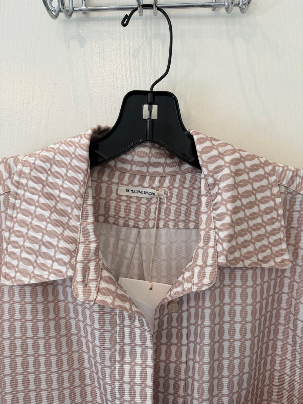 Brand New By Malene Birger Maye Monogram Beige Button-Front Tunic Shirt - Picture 5 of 10